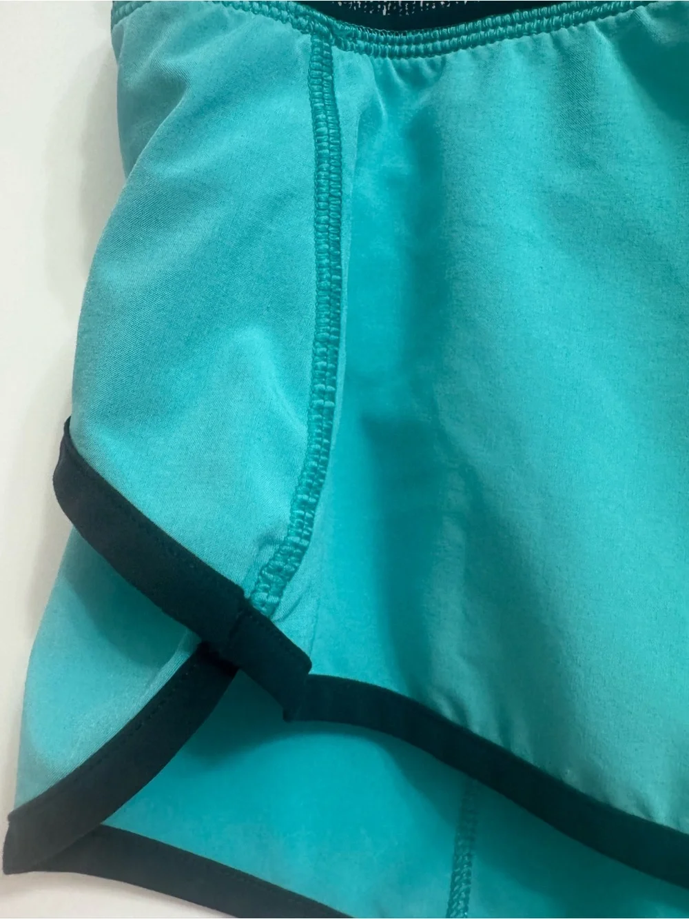Lululemon Run Speed Short 2.5” LR 4-Way Stretch Teal Turquoise Gray Black 6